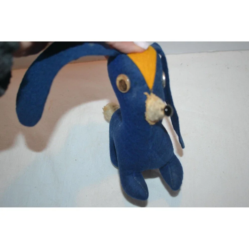 Notre Dame 1940s Wool Dog